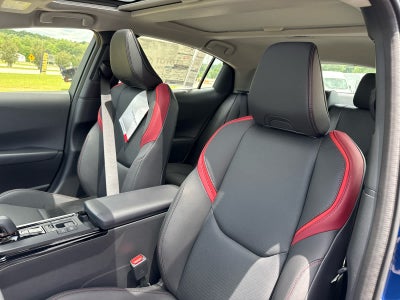 2025 Toyota Prius Plug-in Hybrid XSE