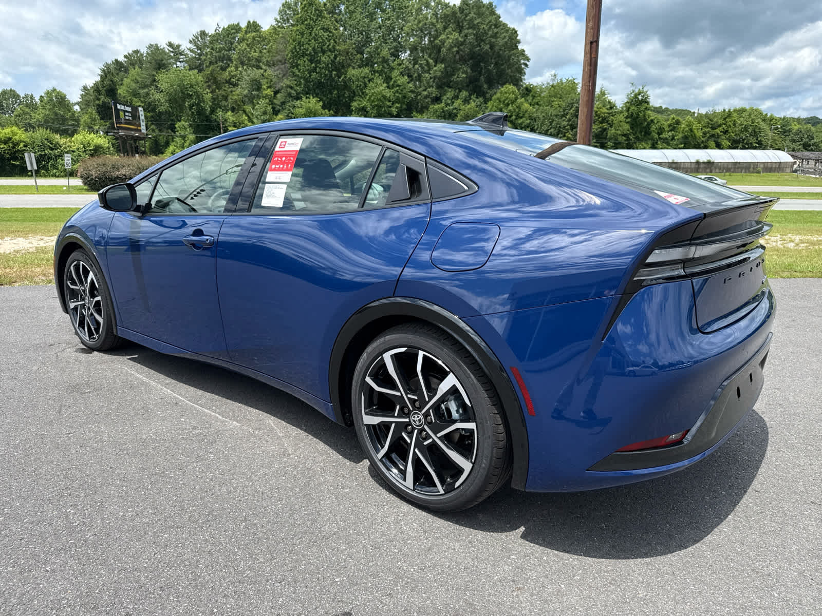 2025 Toyota Prius Plug-in Hybrid XSE