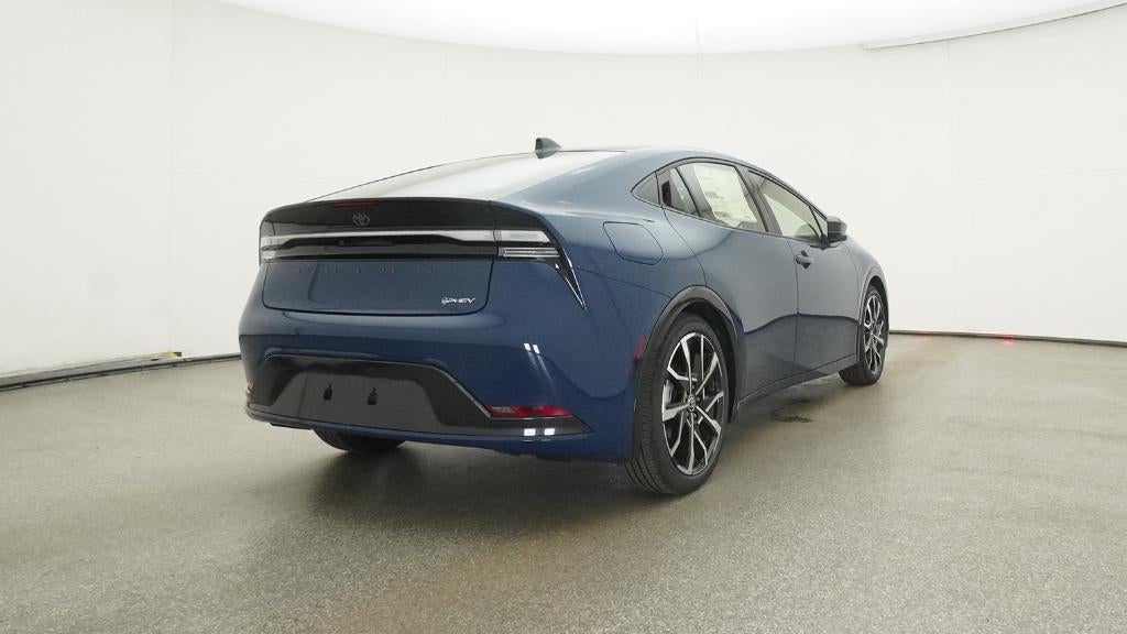 2025 Toyota Prius Plug-in Hybrid XSE