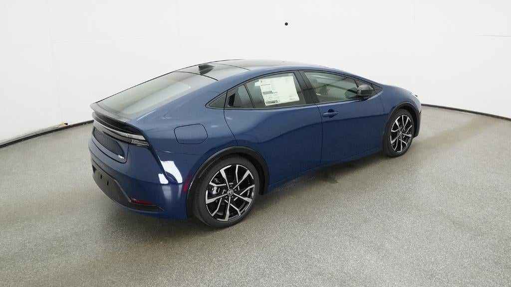 2025 Toyota Prius Plug-in Hybrid XSE