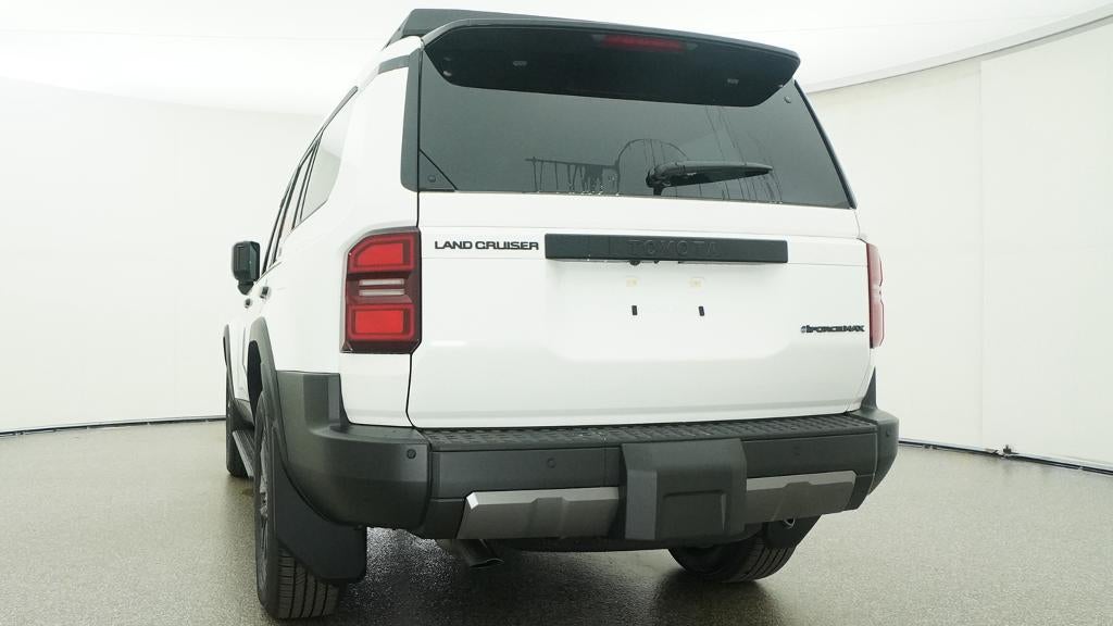 2027 Toyota Land Cruiser 4WD (Natl)