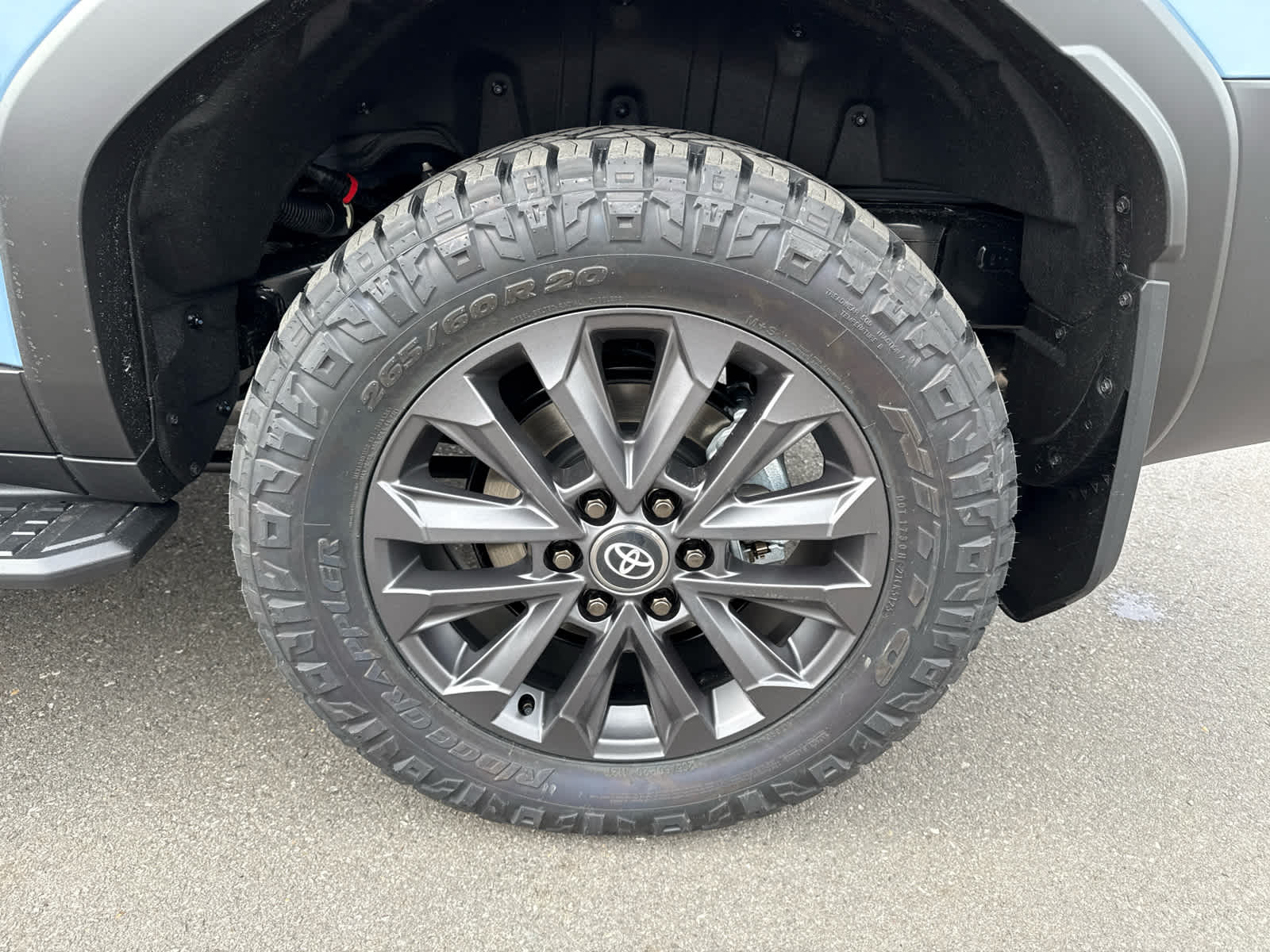 2026 Toyota Land Cruiser 4WD (Natl)