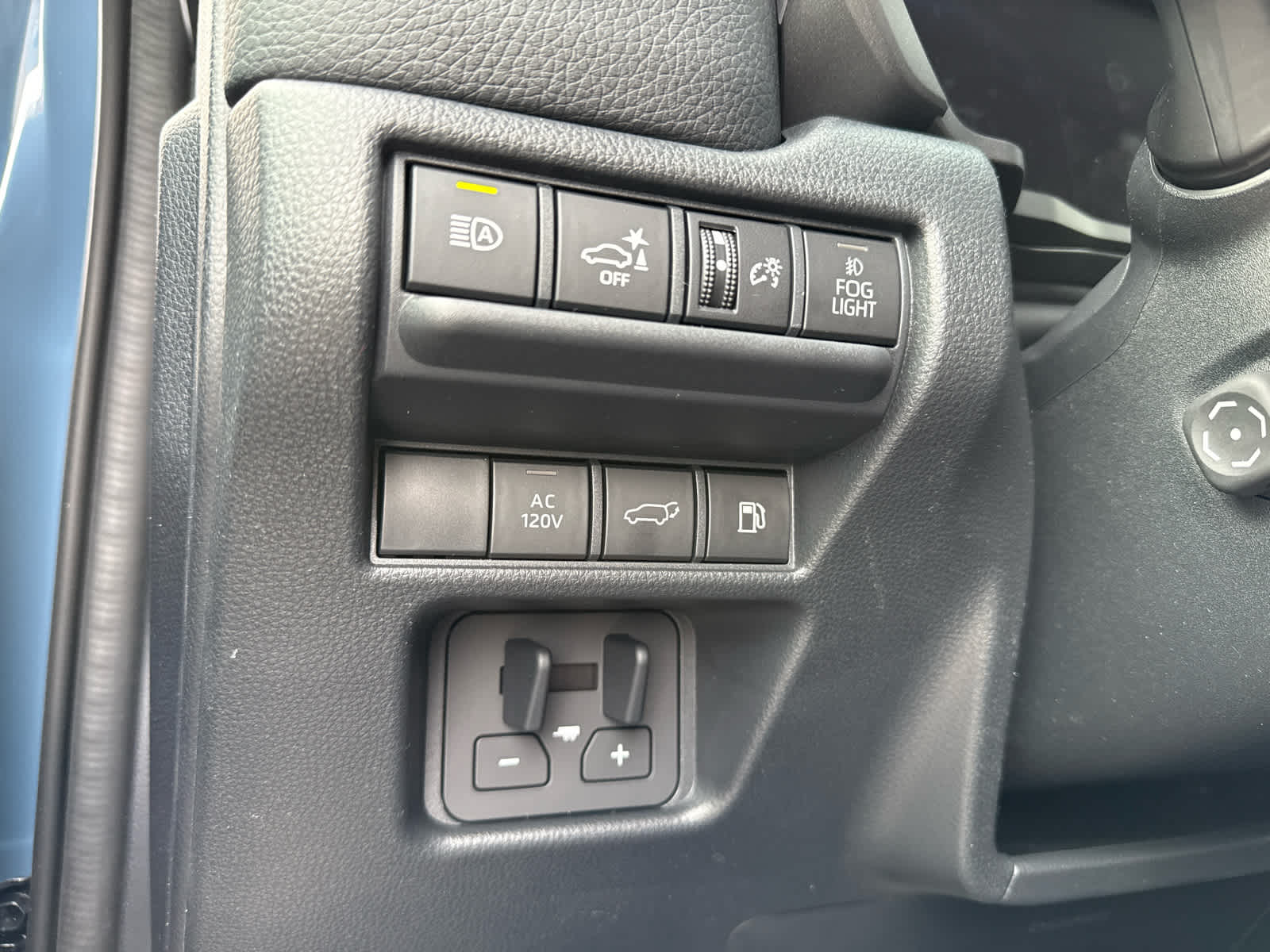 2026 Toyota Land Cruiser 4WD (Natl)