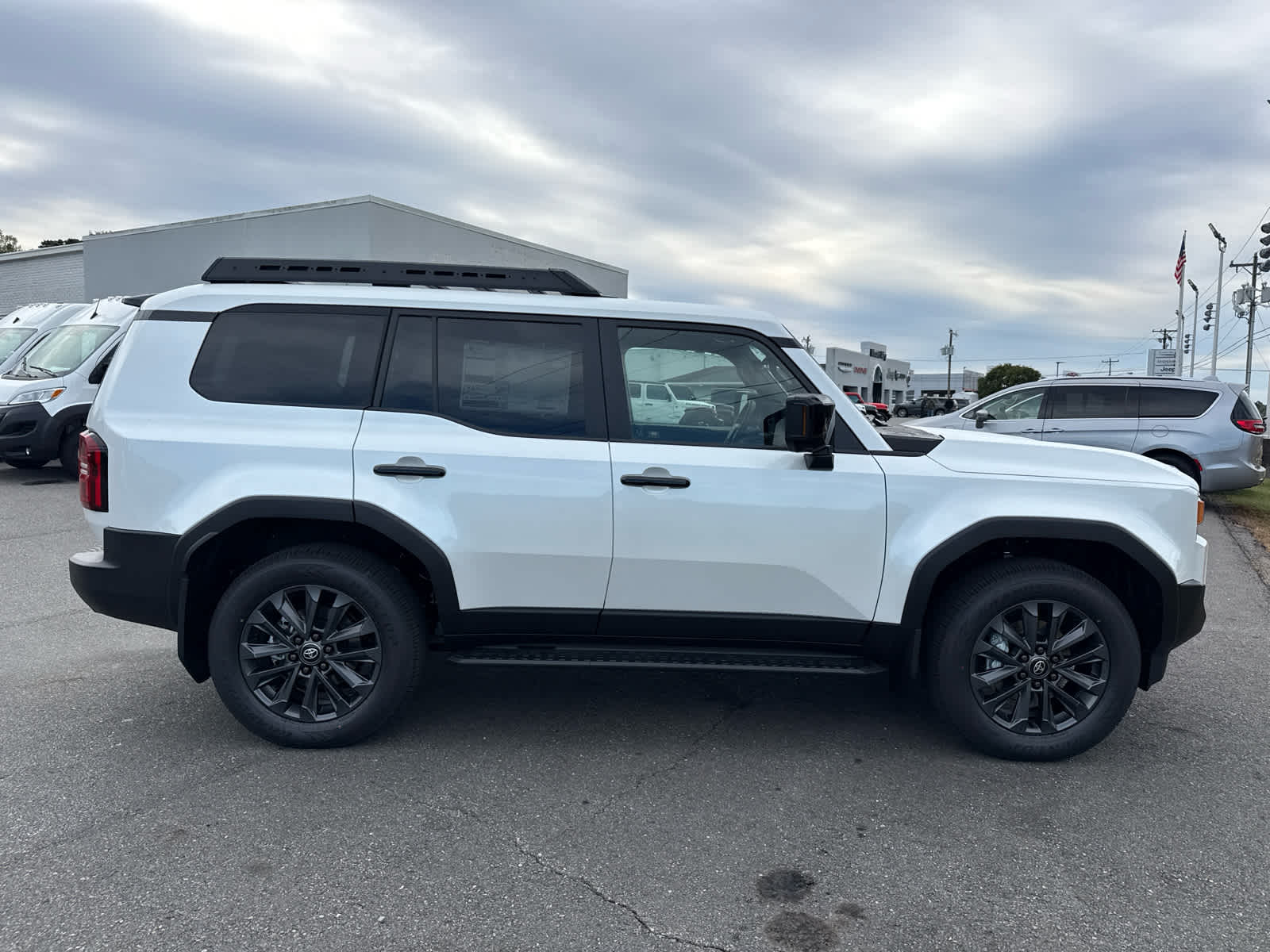 2027 Toyota Land Cruiser 4WD (Natl)