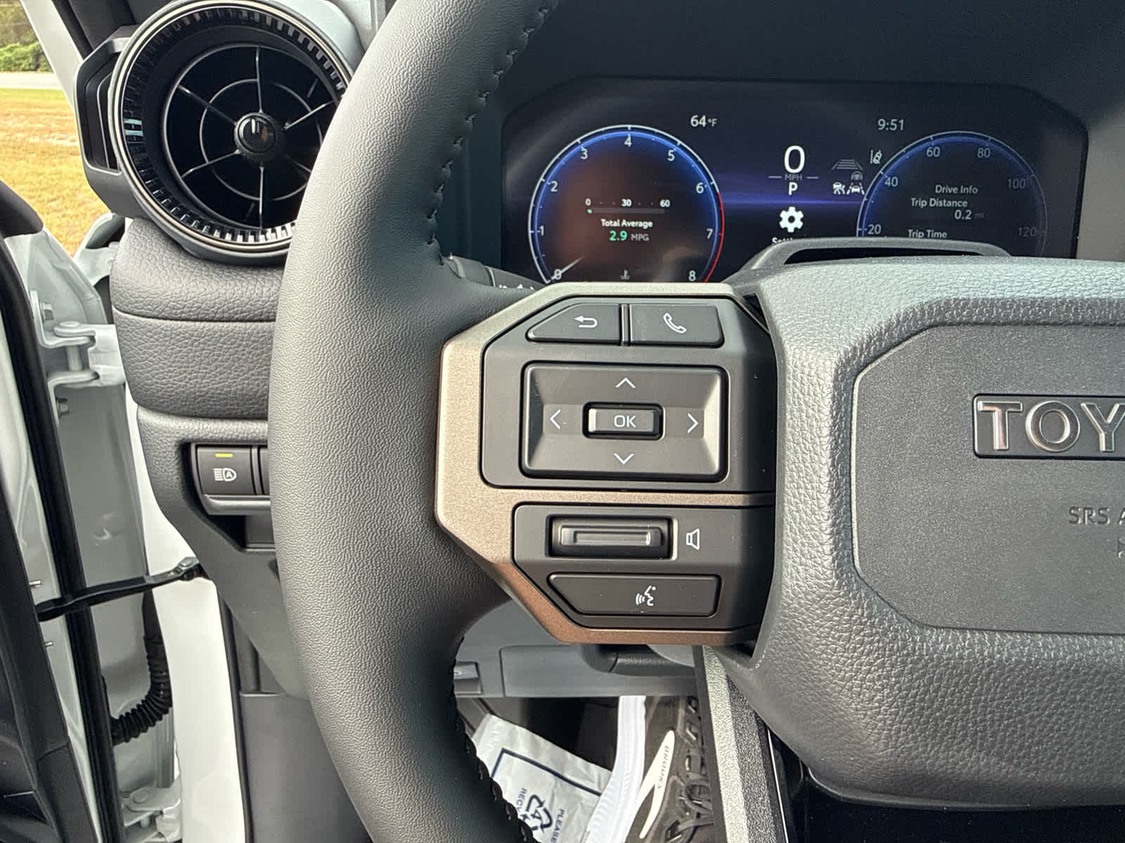 2027 Toyota Land Cruiser 4WD (Natl)