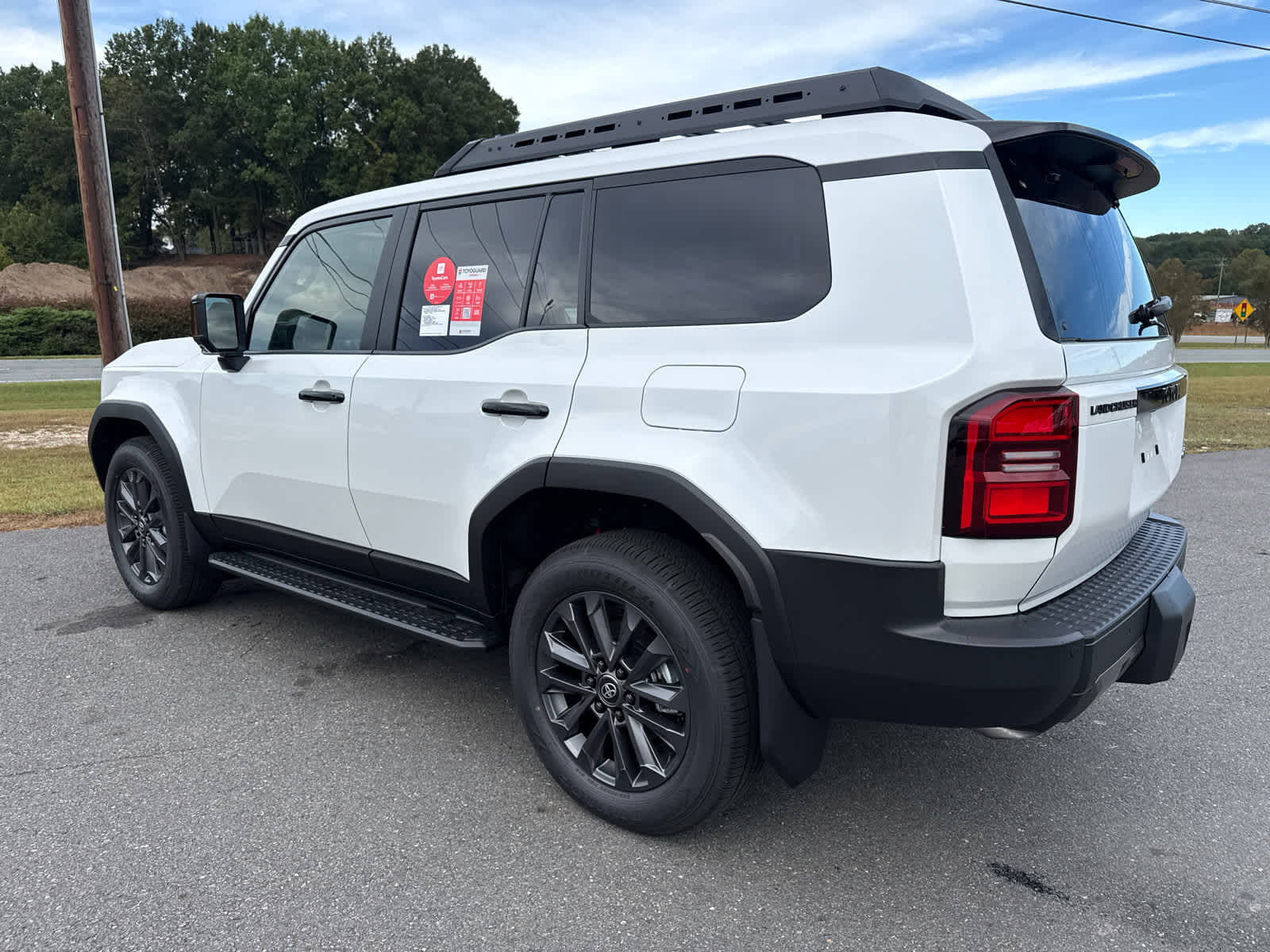 2027 Toyota Land Cruiser 4WD (Natl)
