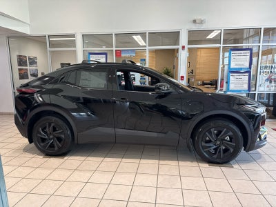 2026 Toyota C-HR SE