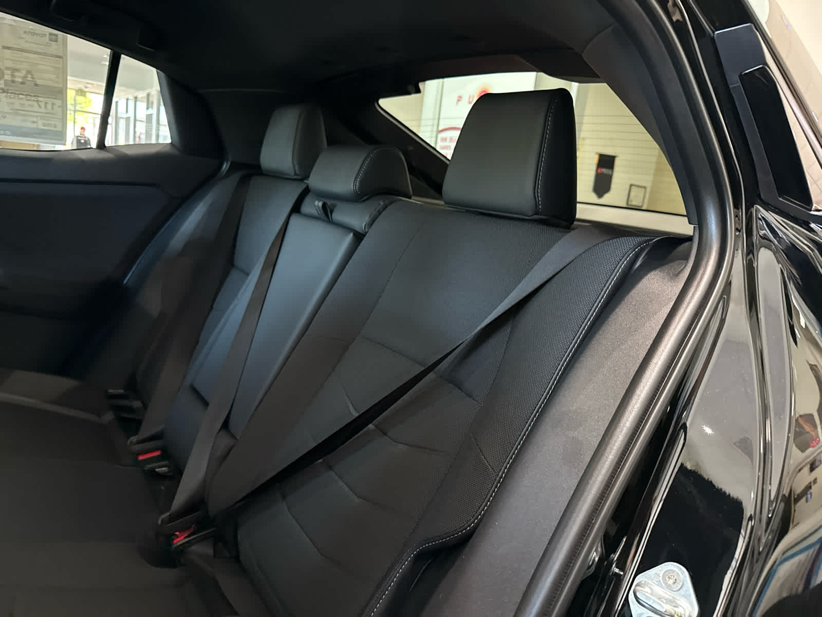 2026 Toyota C-HR SE
