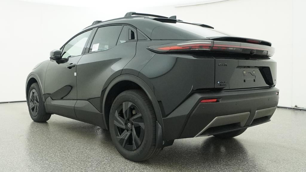 2026 Toyota C-HR SE