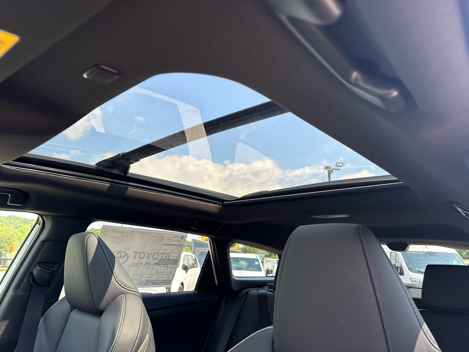 2026 Toyota bZ Woodland Premium